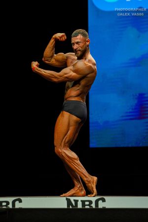 СLASSIC PHYSIQUE НОВИЧКИ